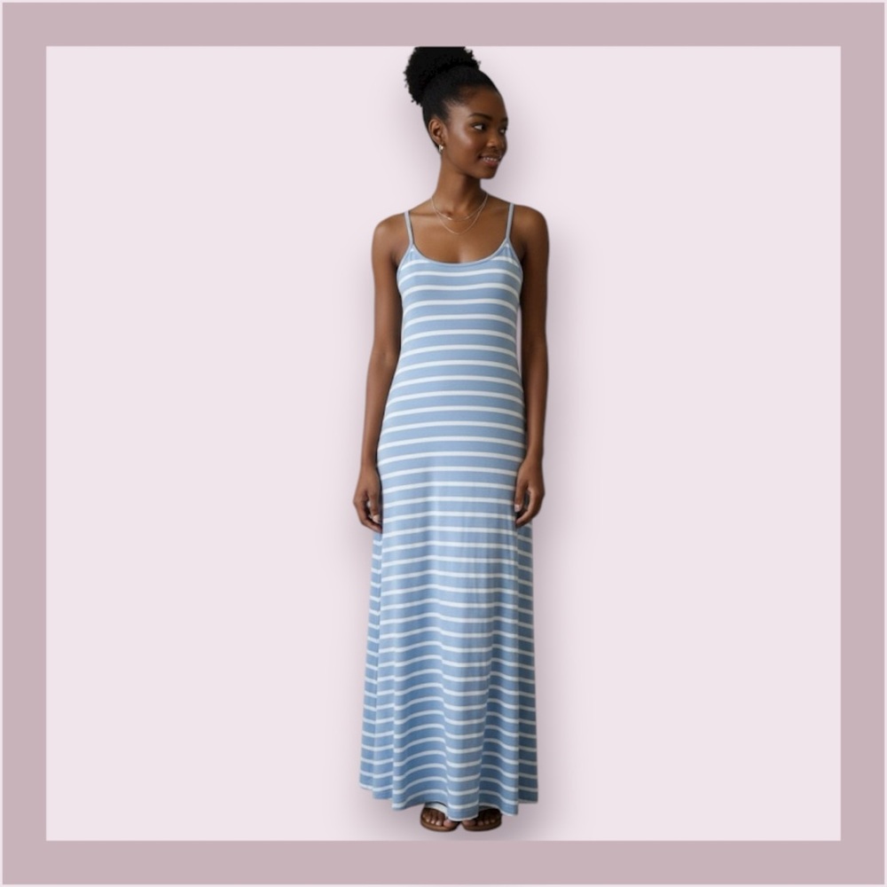 Glassons Blue And White Striped Maxi Dress - Picture 2 of 5